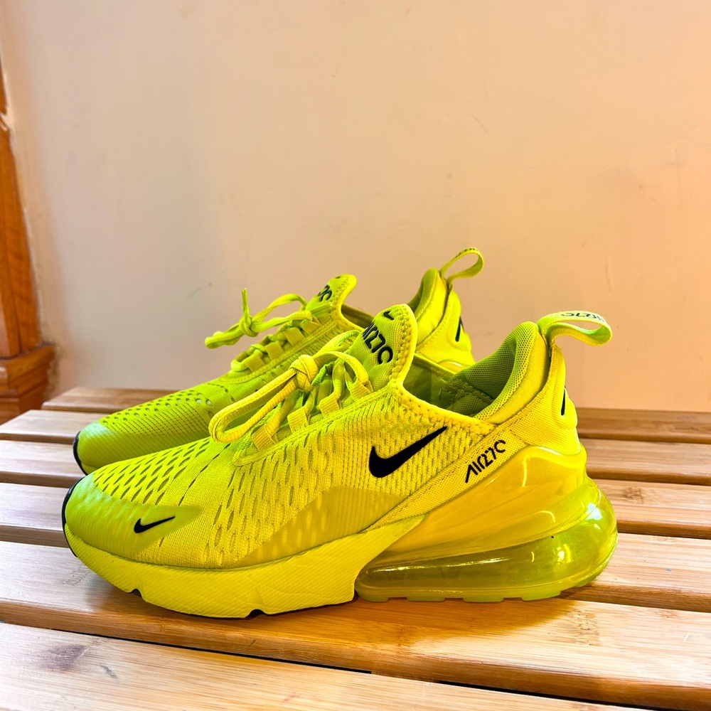 NIKE- WOMEN’S AIR MAX 270 - GREEN